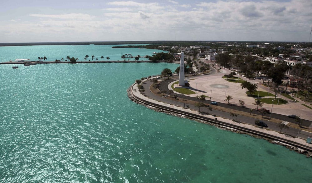 Algunos atractivos de Bahía de Chetumal 1 Algunos atractivos de Bahía de Chetumal