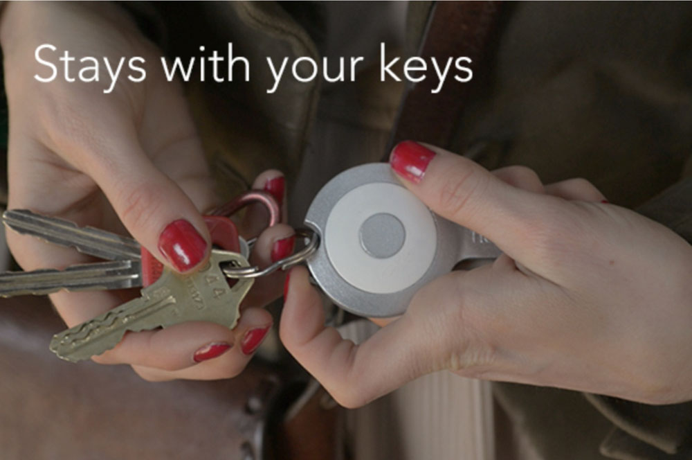 GOkey: El llavero que carga teléfonos y que permite buscar las llaves vía Bluetooth