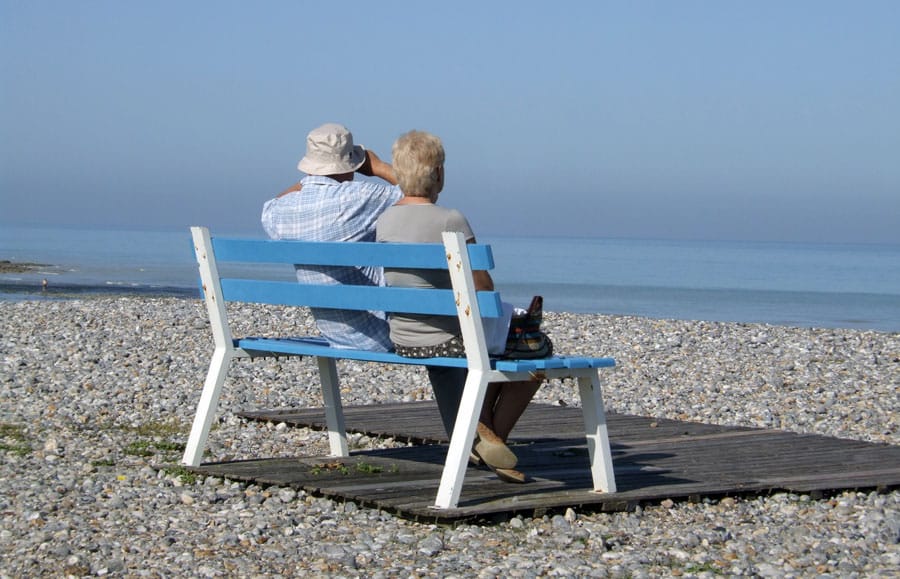 ¿Viajas con un miembro de la tercera edad? Lee estos tips