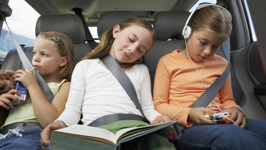 Niños en el auto, reglas útiles para un viaje seguro 3 Niños en el auto, reglas útiles para un viaje seguro