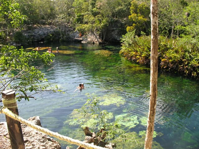 Cenote Dos Ojos