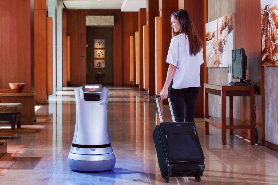 Este robot de hotel te lleva el café y la comida a tu habitación