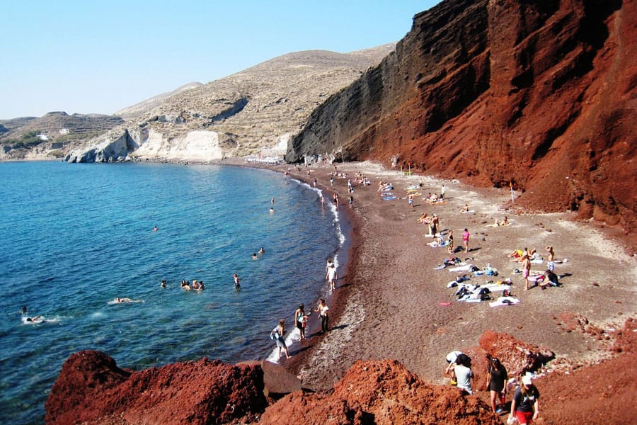 Playa Roja Santorini